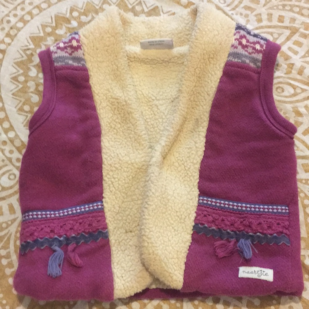 Naartjie Sherpa lined vest fits sz 2-4